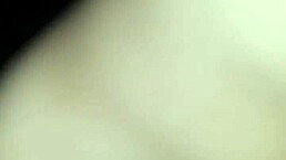 Follando con la novia de mi amigo en una noche apasionada llena de placer intenso