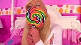 Lil lexy rubbing pussy using lollipop masturbating pussy