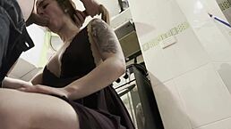 保姆脸被猛干激烈颜射行动