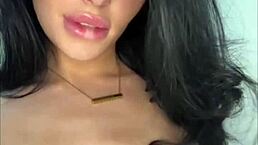 i’m wild for my horny american exchange student girlfriend