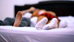 害羞印度少女在家庭周年晚宴时 motel 干哥哥朋友