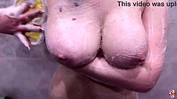 Oh, hot babe showered after gym, rode till creampie