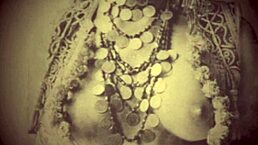 i’m lost in a moorish harem night, vintage hairy pussy and wild fucking!