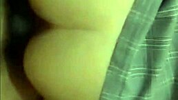 voy por mi media hermana a su escuela y al llegar a casa me la cojo de perrito y abierta de piernas video casero real.