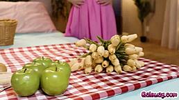 Girlfriends Victoria Voxxx and Lilly Bell have sex