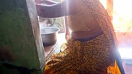 嘿，嫂子，今天煮点热辣自制性爱？