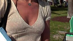 Ally Ann，最可爱的小鸡巴吸手，每次都让我爽翻天！