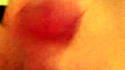 为什么每天一个人在厕所打飞机？