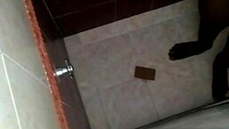 Shower Bathroom Toilet Bath Spy Voyeur Horny Outdoor Lesbian Toys Lick Friend Public Fucking