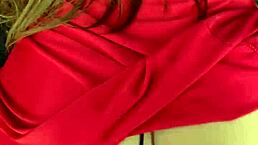 我的湿屄用手指和性玩具高潮了好几次，超热🔥😉