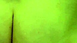 sticking a water bottle and dildos in my ass for dirty fun 😈