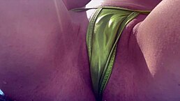 Italian Horny MILF at Miami Public Beach SHOWING TIGHT SHAVED HOT PUSSY