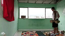 靠！表妹大屁股帮我做有氧运动！