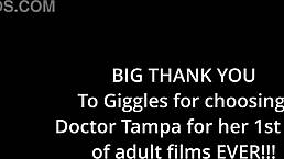 i love how giggles feet get sandy at the beach on beat2feet reup