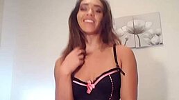 All the chinese balls in my pussy i take them out and put them in while i suck them for you