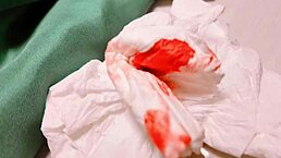 uttaran20分享真实少女面部射精在FFM三人行