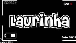 i'm a novinha exibin and playin alot with my toys