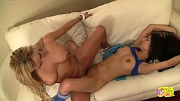 Skinny brunette Claudia Valentine and Megan Salinas love kissing, fingering, and scissoring passionately