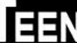 petite latina getting fingered by her girlfriend 😍