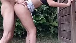 fui tomar sol e vizinho me fodeu como putinha com pau grande