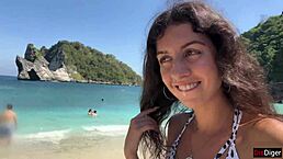 Hottie sucks dick on beach!