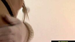 mature in stockings gets pussy licked while fingering, want to join?