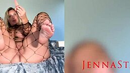 Pawg Jenna Starr plays with dildo in fun compilation.