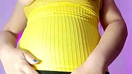 I crave watching this Latina wife cheat in tight leggings for her stepson!