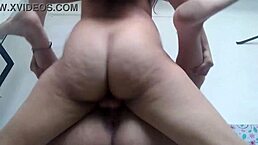 亚马逊姿势合集，戴绿帽的丈夫被强势支配