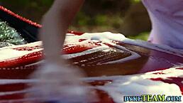 Hot face riding lesbian milf action 😘