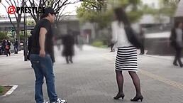 Wow, check out this amateur's full toy and blowjob session!