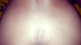 Que delicia, this Colombian cutie swallows a massive cock whole! 😘