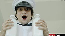 Passionate Seduction: Brunette with Big Ass and Naturals Fucks Friend in Bathtub