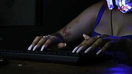 Is Alice relaxing us with her beautiful ASMR sounds?