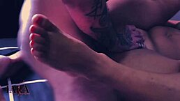 putinha receives cumshot on her foot