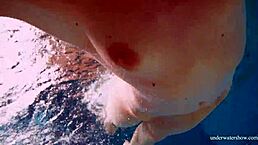 Avenna swims nude in the pool, so sexy! 😍