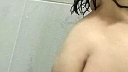 Colombian Padrastro Spies on Hijastra, Gets Hard!