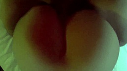 quick fuck leaves big load on wife's ass in hotel