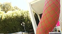 Lexington Steele licks Nicki Hunter's pussy