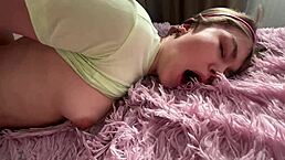 继妹扑上继兄激烈禁忌内射狂操