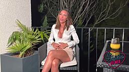 Vittoria Loves Intense Anal Pleasure