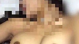 yo, chinese babe in silk drives me wild