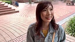 Ever seen a Japanese babe ride cowgirl with stunning legs?