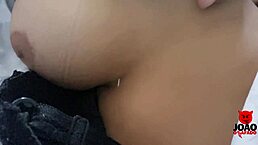 joão woke the girl with his dick in her shaved pussy 😏