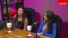 Novinha Safada Cums Hard in Solo Play