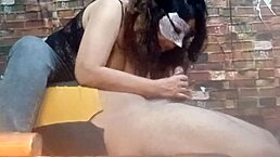 i enjoy sensual blowjob and handjob closeup