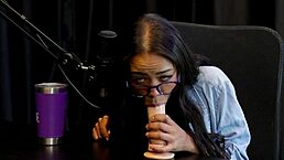 Alice Vasconcelos shows blowjob, tits, and pussy in outdoor massage