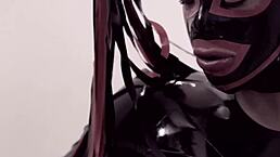 bdsm shemale spunking in latex outfit