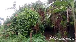 Two college students fuck outdoors squirting wildly.