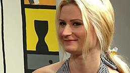 Fresh Face Michaele Blows Job in Quickie Outdoor Spooning